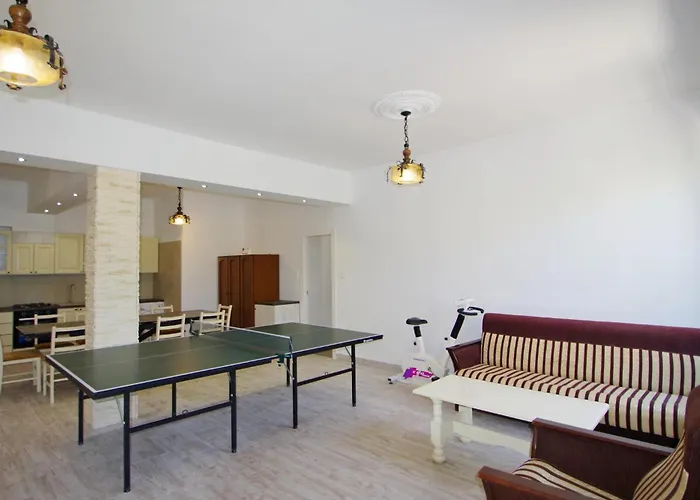 Gortanova Uvala 풀라